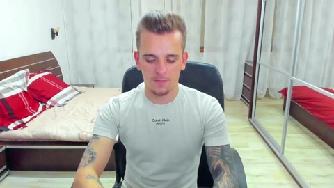 huge_cock21  03-08-2022